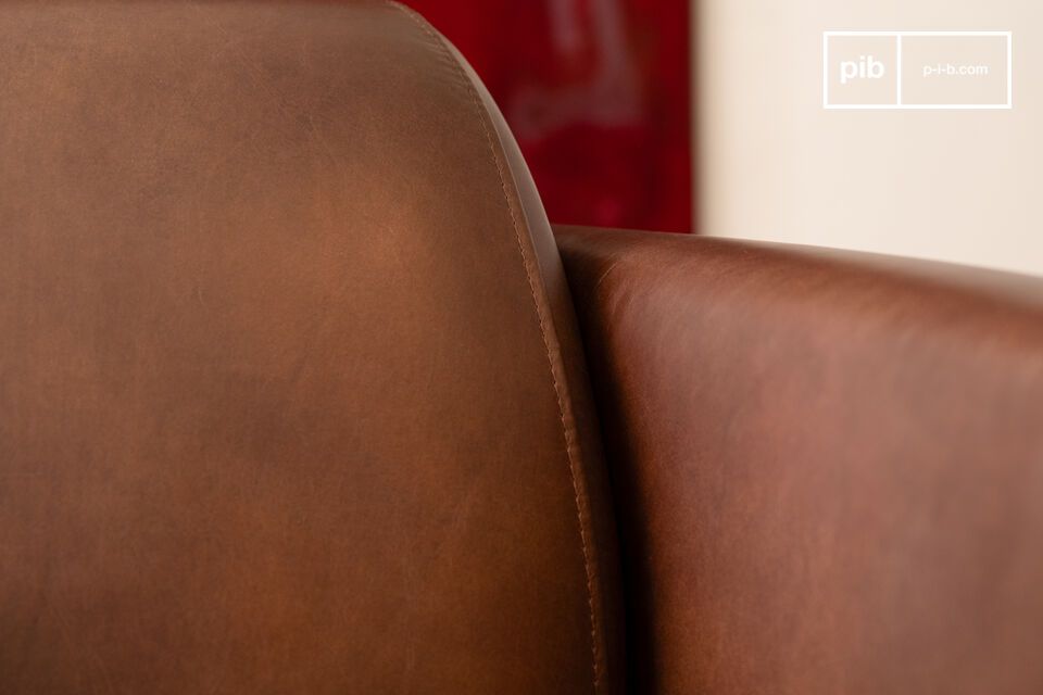 Diese platzsparende Couch ist ideal für Ihr Wohnzimmer oder Ihr Büro